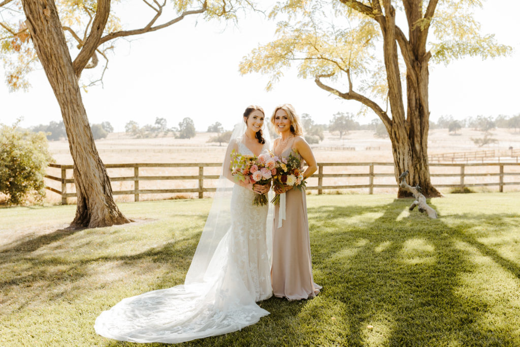 Rachel Christopherson Photography - rustic wedding venue, barn wedding, barn wedding reception, northern california, northern california wedding, northern california wedding photographer, sacramento wedding venues, sacramento wedding, sacramento wedding photographer, sacramento wedding photos, sacramento wedding photography, modern barn wedding, classy barn wedding, elegant barn wedding, bridesmaid photos, bridal party photos