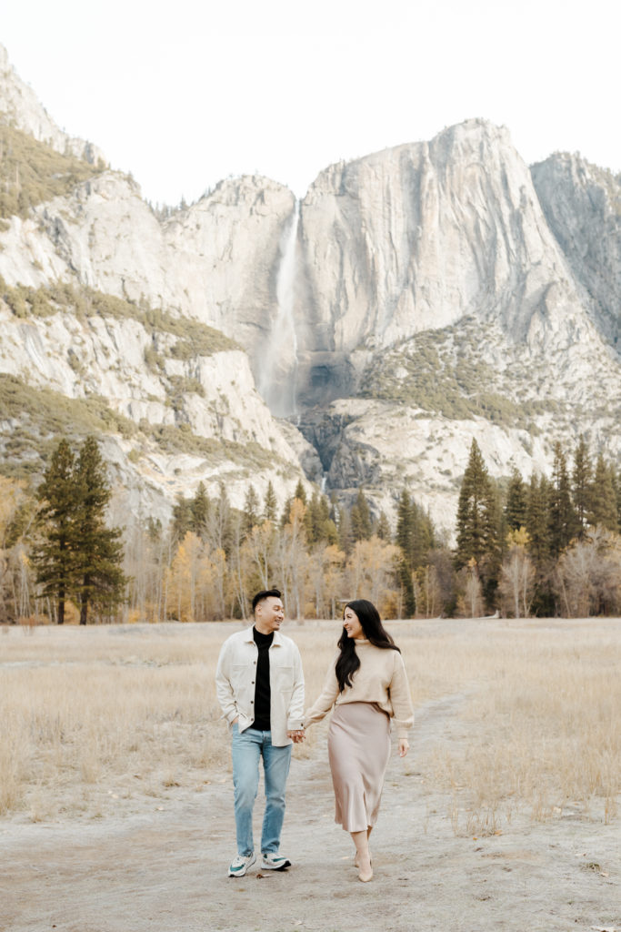 Rachel Christopherson Photography - yosemite falls, yosemite falls engagement photos, yosemite valley, yosemite valley engagement photos, what to wear for engagement photos, neutral engagement outfits, yosemite engagement photographer, , yosemite engagement photography, engagement photographer, engagement photography, engaged couples, yosemite engagement session, yosemite engagement, engagement photo advice, photographer advice, engaged couple advice, engagement session advice, mountain engagement photos, engagement session outfits, engagement photo inspiration, engagement session inspiration