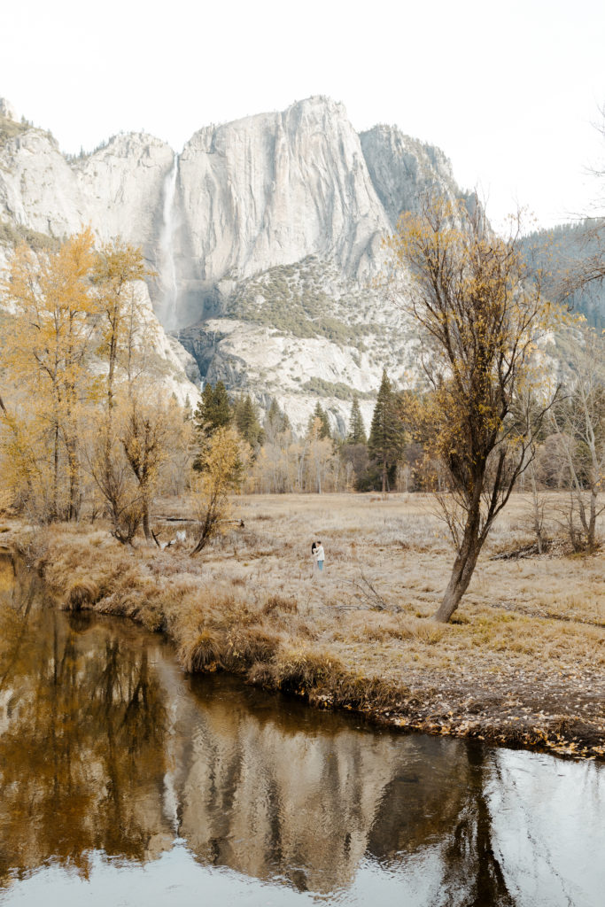 Rachel Christopherson Photography - yosemite falls, yosemite falls engagement photos, yosemite valley, yosemite valley engagement photos, what to wear for engagement photos, neutral engagement outfits, yosemite engagement photographer, , yosemite engagement photography, engagement photographer, engagement photography, engaged couples, yosemite engagement session, yosemite engagement, engagement photo advice, photographer advice, engaged couple advice, engagement session advice, mountain engagement photos, engagement session outfits, engagement photo inspiration, engagement session inspiration