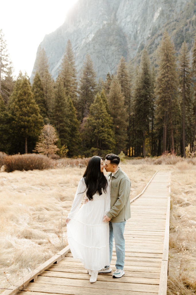 Rachel Christopherson Photography - yosemite falls, yosemite falls engagement photos, yosemite valley, yosemite valley engagement photos, what to wear for engagement photos, neutral engagement outfits, yosemite engagement photographer, , yosemite engagement photography, engagement photographer, engagement photography, engaged couples, yosemite engagement session, yosemite engagement, engagement photo advice, photographer advice, engaged couple advice, engagement session advice, mountain engagement photos, engagement session outfits, engagement photo inspiration, engagement session inspiration