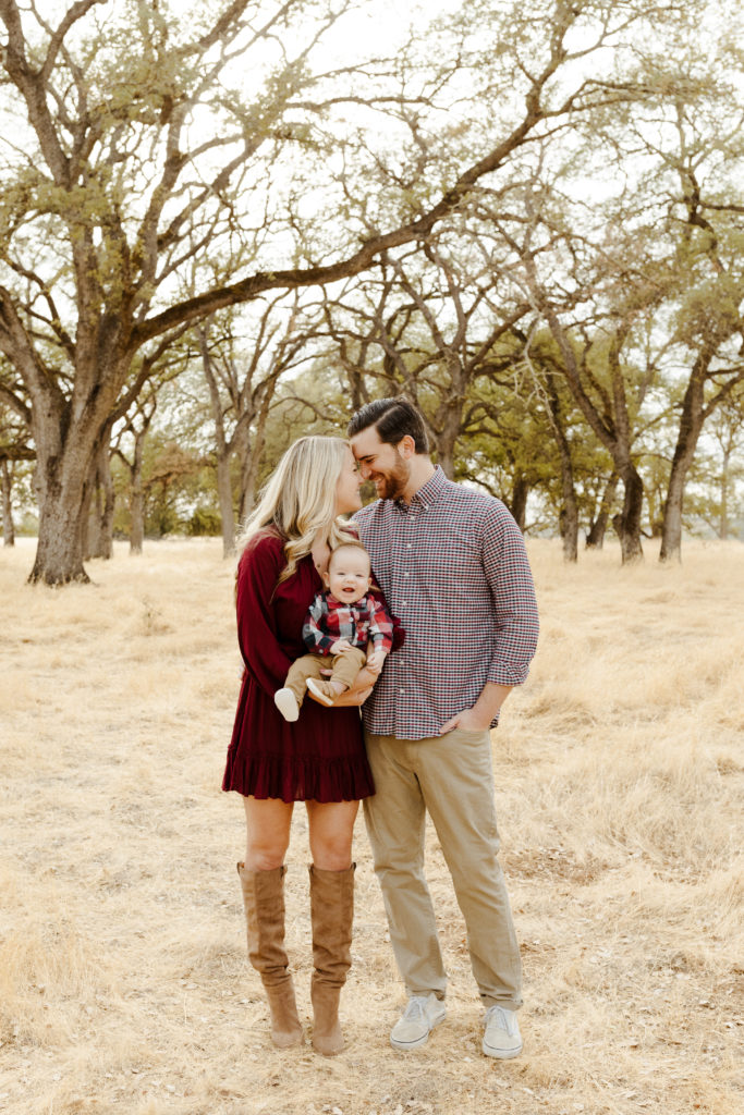 Rachel Christopherson Photography - Sacramento family photographer, sacramento family photography, sacramento family photos, family photos, family photoshoot, family photo poses, what to wear for family photos, family photo ideas, family photographer, family photography
