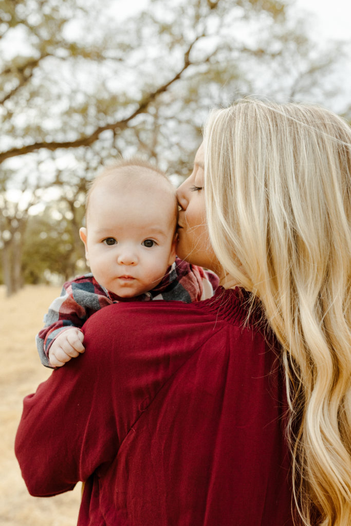 Rachel Christopherson Photography - Sacramento family photographer, sacramento family photography, sacramento family photos, family photos, family photoshoot, family photo poses, what to wear for family photos, family photo ideas, family photographer, family photography