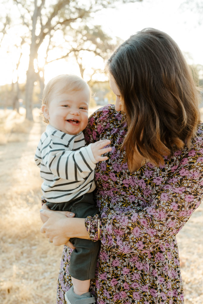 Rachel Christopherson Photography - Sacramento family photographer, sacramento family photography, sacramento family photos, family photos, family photoshoot, family photo poses, what to wear for family photos, family photo ideas, family photographer, family photography