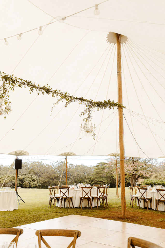 Rachel Christopherson Photography - North Shore Oahu wedding at Sunset Ranch, wedding details, wedding reception