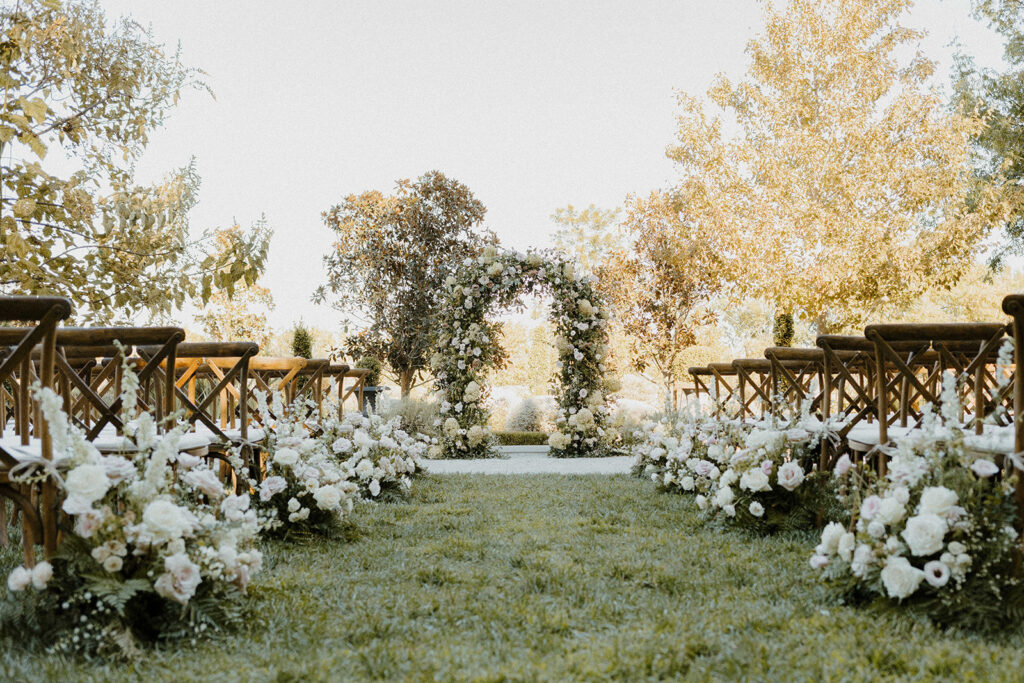 Rachel C Photography - park winter wedding venue, wedding ceremony decor ideas, blush pink wedding florals