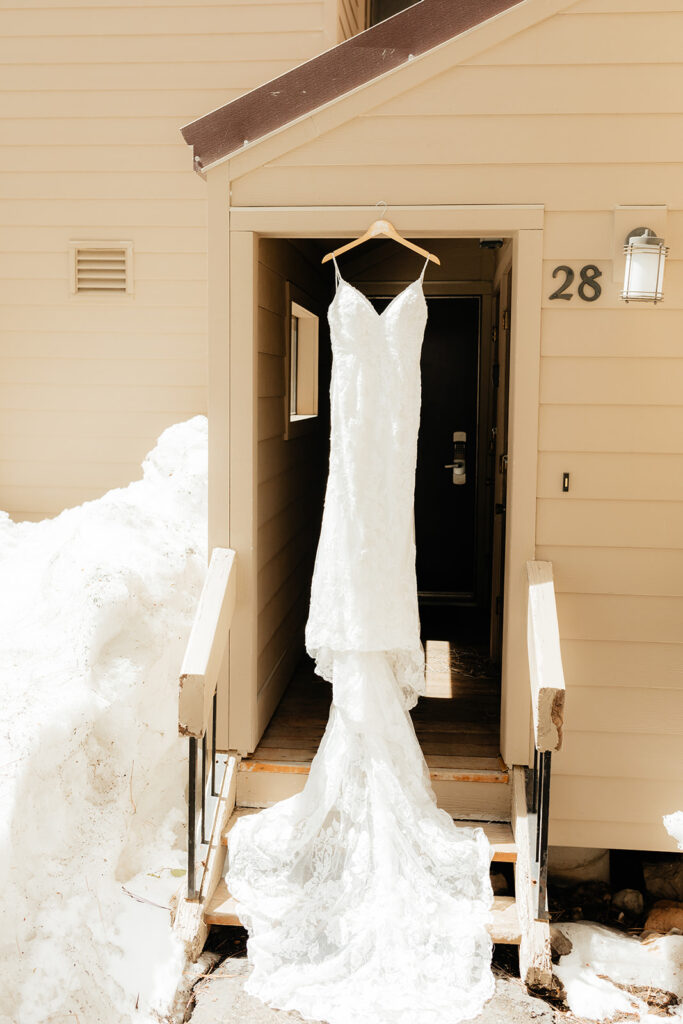 Wedding dress