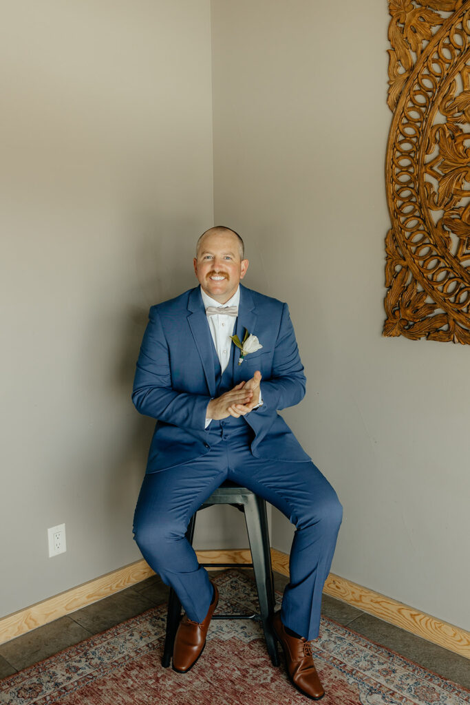 Groom portraits