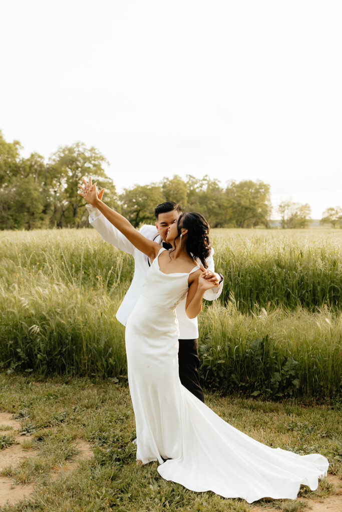 Bride and groom portraits from Sacramento wedding at Le Reve Estate