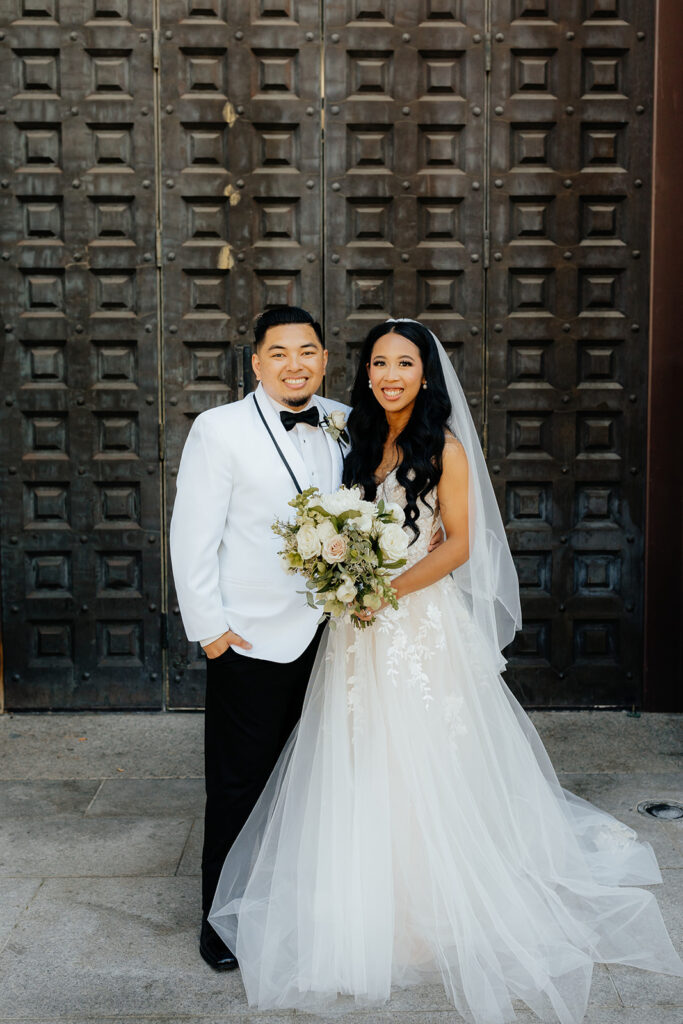 Bride and groom portraits from Sacramento wedding at Le Reve Estate
