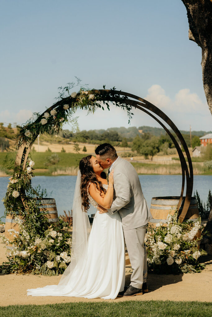 Outdoor wedding ceremony at Saureel Vineyards in Placerville, California