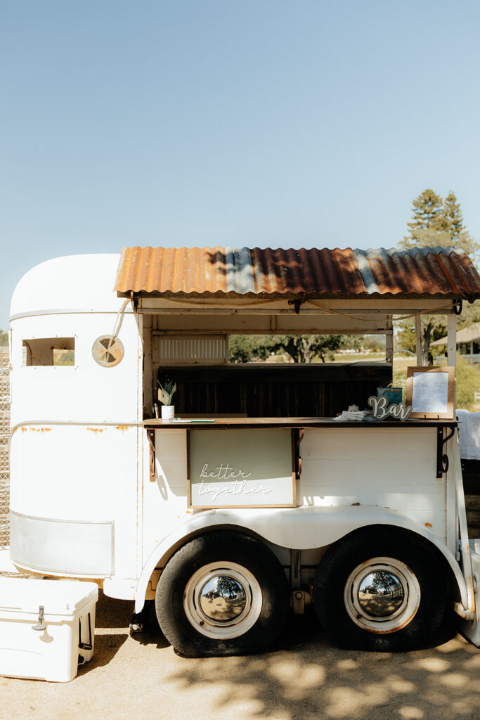 Wedding bar