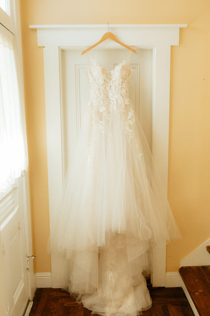 Wedding dress
