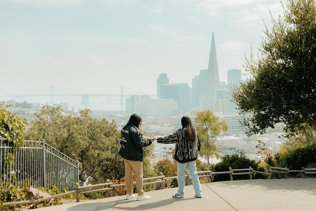 Couples photos in the city 
