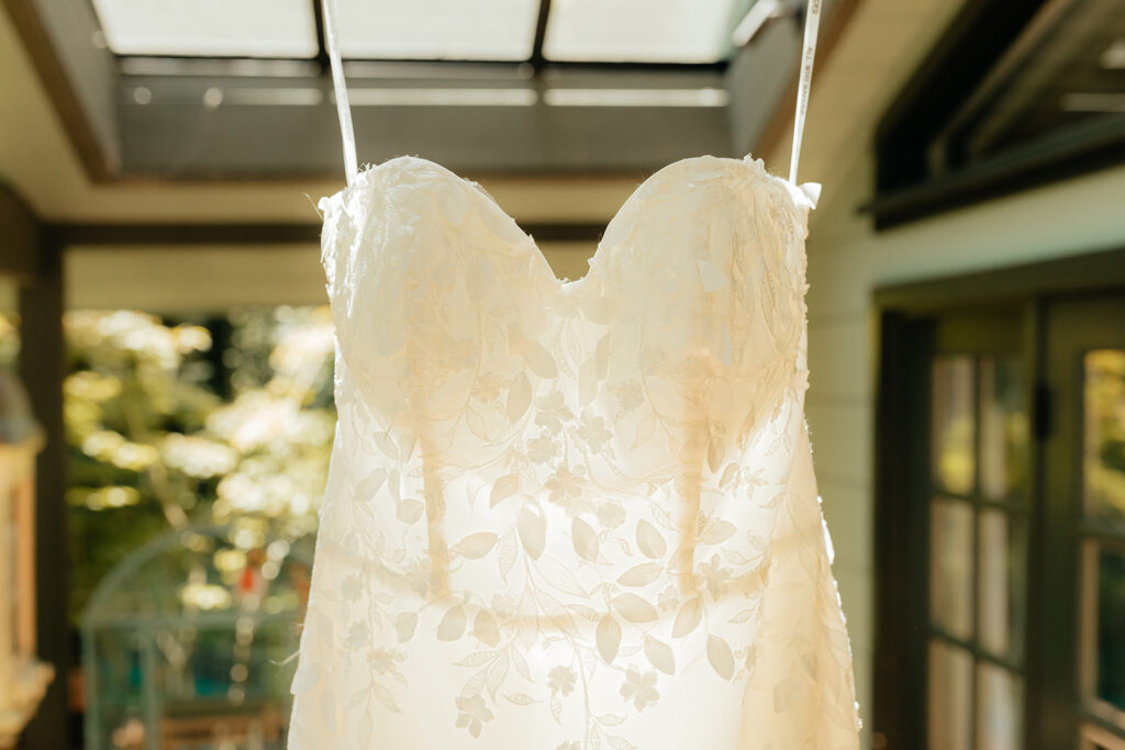 Wedding dress