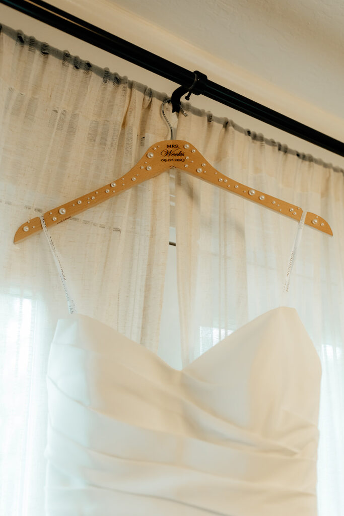 Wedding dress
