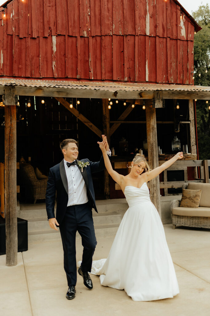 Bride and grooms first dance