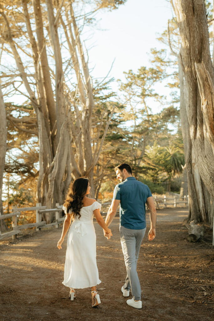 Couple posing for photos in Northern California