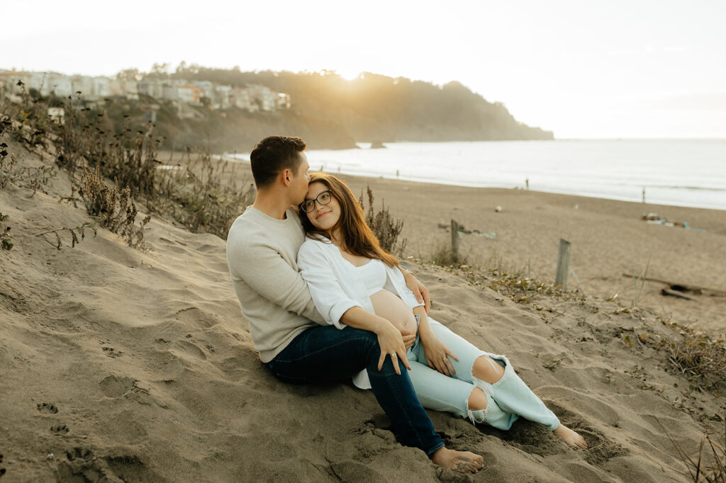 Couples maternity pictures on Bakers Beach in San Francisco, California