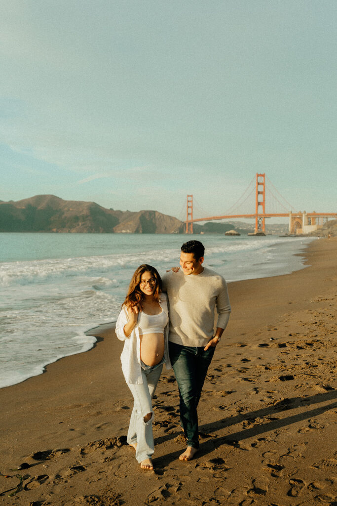Couples maternity pictures on Bakers Beach in San Francisco, California
