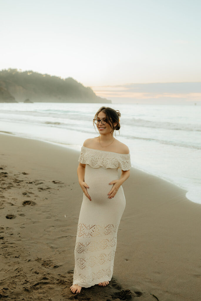 Pregnant mother on the beach