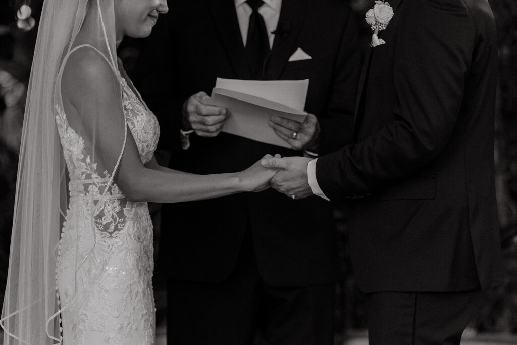 A beautiful outdoor Grand Island Mansion wedding ceremony in Sacramento