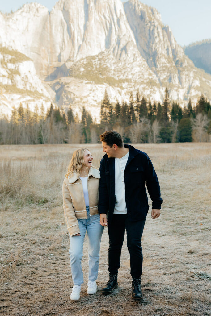 Couples mountain engagement photos in Yosemite National Park