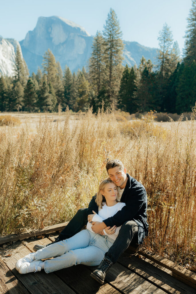Couples mountain engagement photos in Yosemite National Park