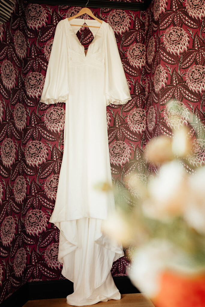 Wedding dress