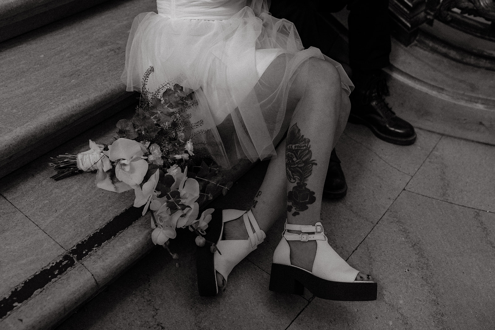 Couples photos from their edgy San Francisco City Hall elopement