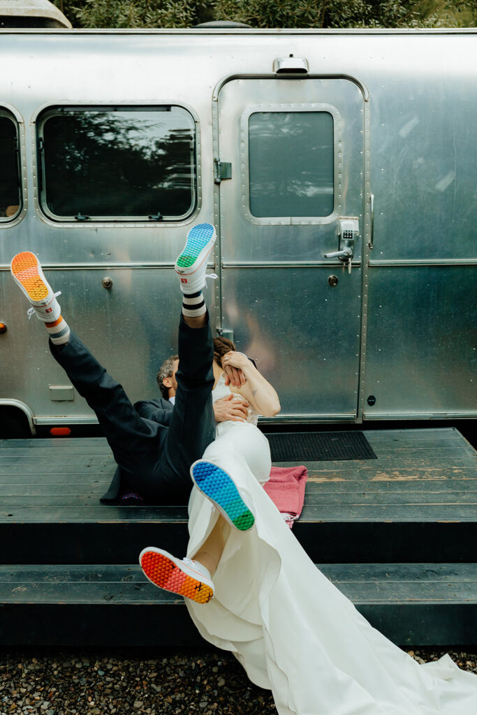 happy newly married couple 