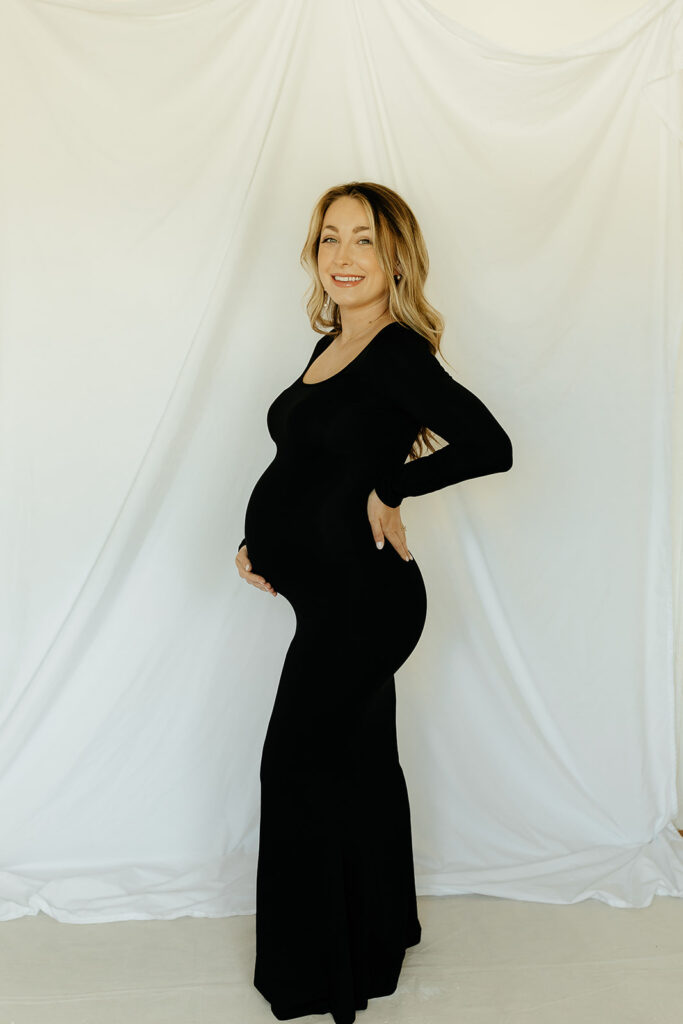 Timeless In-Home Maternity Session in Sacramento, CA