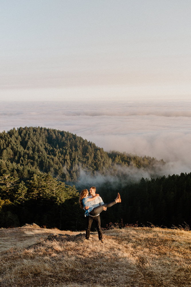 Muir Woods engagement photos, Mount Tamalpais engagement photos, best Bay Area outdoors engagement session locations, California mountains engagement photos, Mount Tamalpais above the clouds engagement photos, Bay Area engagement photographer, Bay Area couples photographer, San Francisco outdoors engagement photos, Muir Woods photoshoot, outdoorsy engagement photos, engagement photos outfit inspo, California engagement session dream locatio,n Rachel Christopherson photography 