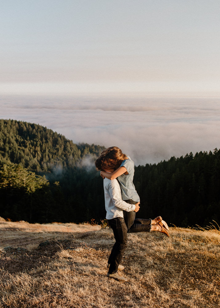 Muir Woods engagement photos, Mount Tamalpais engagement photos, best Bay Area outdoors engagement session locations, California mountains engagement photos, Mount Tamalpais above the clouds engagement photos, Bay Area engagement photographer, Bay Area couples photographer, San Francisco outdoors engagement photos, Muir Woods photoshoot, outdoorsy engagement photos, engagement photos outfit inspo, California engagement session dream locatio,n Rachel Christopherson photography 