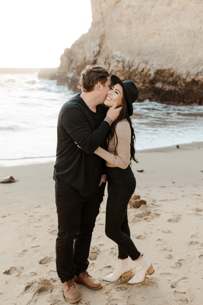 rachel christopherson photography - what to wear for engagement photos - engagement photographer - engagement session - sacramento photographer - lake tahoe photographer - monterey photographer - carmel photographer - santa cruz photographer - big sur photographer - yosemite photographer - mendocino photographer