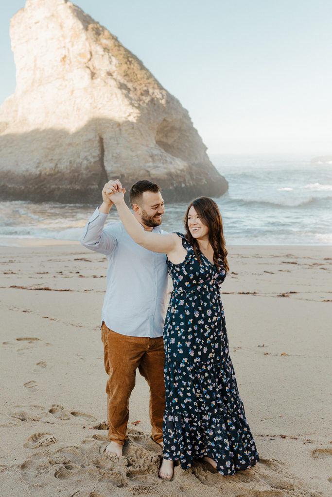 Santa cruz engagement photos, santa cruz wedding photographer, Santa cruz engagement, big sur engagement photos, california coastal engagement, best places for engagement photos in northern california, northern california engagement photos, shark fin cove, shark fin cove engagement photos, what to wear for engagement photos, Rachel Christopherson Wedding Photography