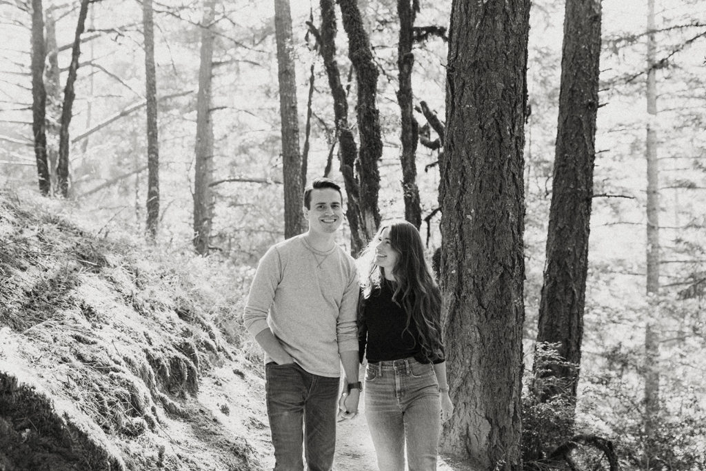 Rachel Christopherson Photography-Engagement Photographer-Mt. Tam engagement photos-muir woods engagement photos-bay area engagement photos-San francisco engagement-nor cal engagement-what to wear for engagement-Golden Hour-Sun Flares-Black and White Engagement Photos