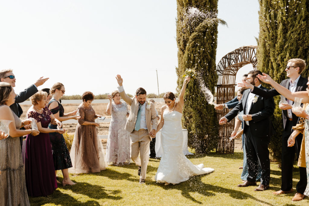 rachelchristophersonphotography-northern califorrnia wedding-traditional wedding-nor cal wedding-traditional ceremony-northern california wedding photographer-sacramento wedding-sacramento wedding photographer-ranch wedding-golden hour-lacey wedding dress-beige grooms suit-long train veil-bridal veil