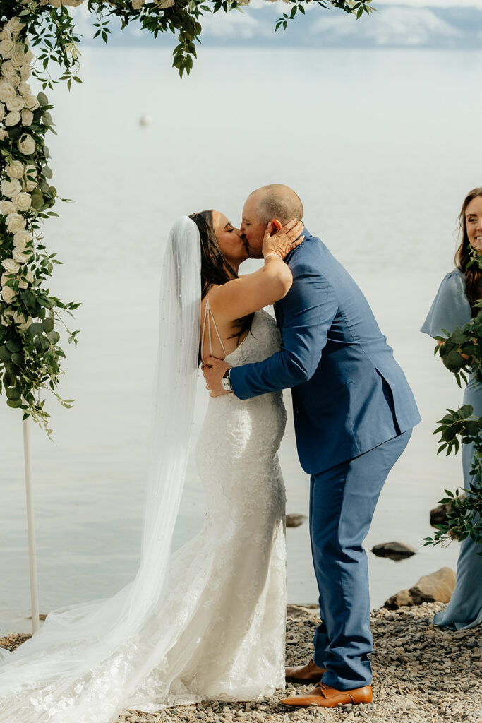 Outdoor Lake Tahoe wedding ceremony. Captured by Lake Tahoe wedding photographer - Rachel C. Photography