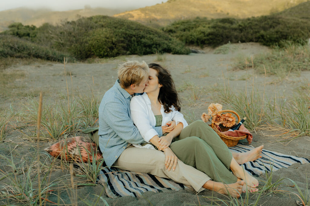 A romantic couples photoshoot in San Francisco