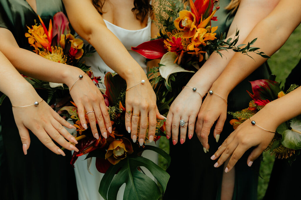 bride and bridesmaids matching bracelets