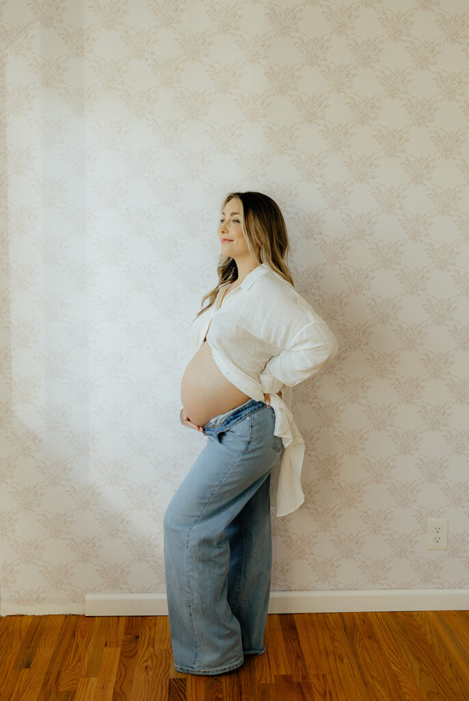 Timeless In-Home Maternity Session in Sacramento, CA