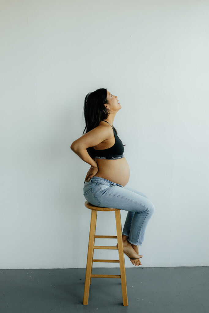 timeless maternity session