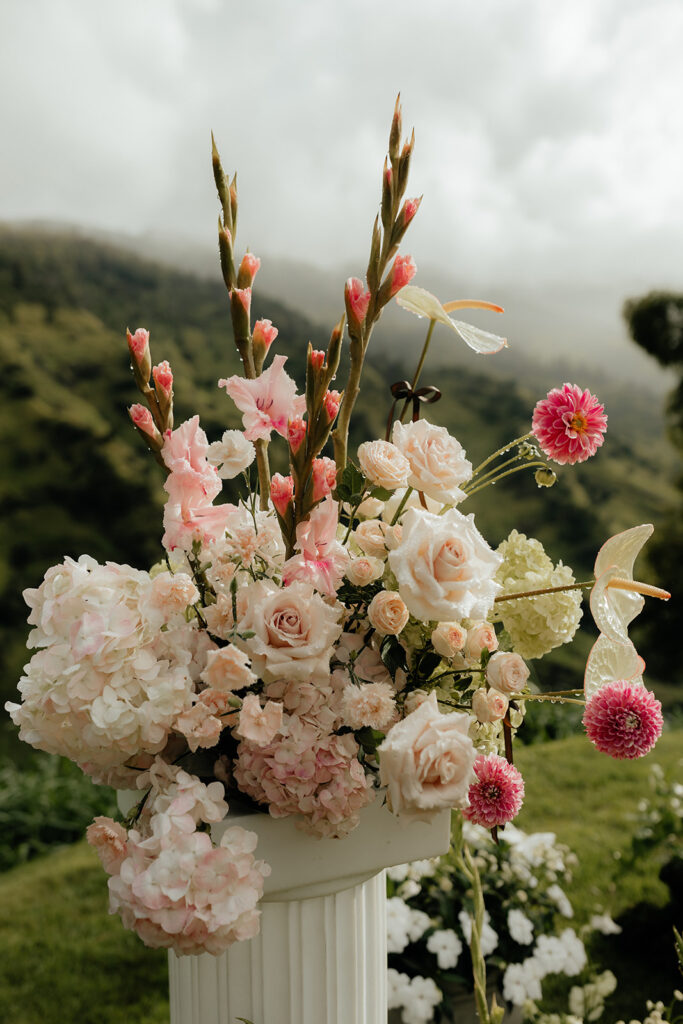 colorful wedding flowers