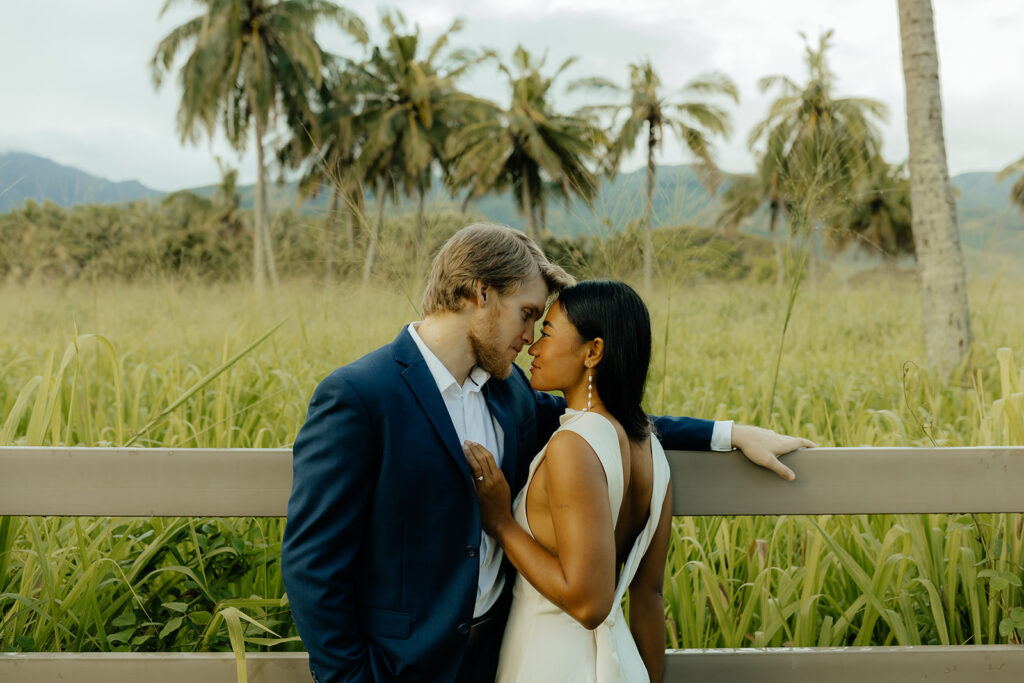 Intimate and Chic Sunrise Elopement in Oahu