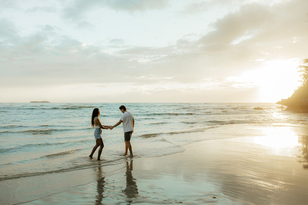 Fun and Casual couple Session in Oahu, HI