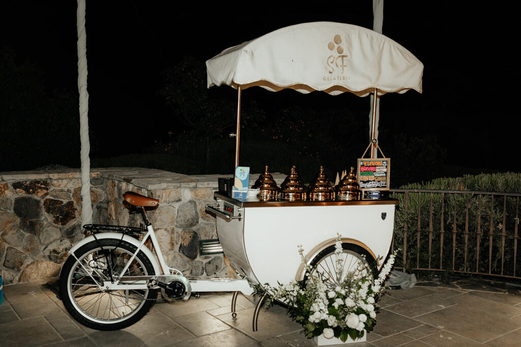 Clos LaChance Wedding gelato cart 